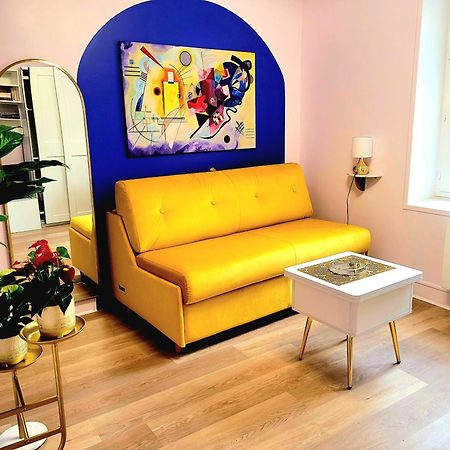 Golden Art Studio サン＝ジェルマン＝アン＝レー エクステリア 写真