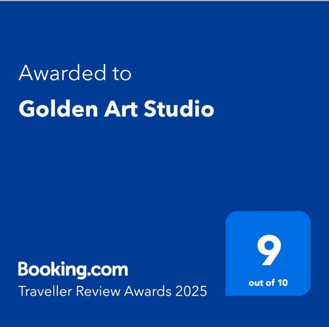 Golden Art Studio サン＝ジェルマン＝アン＝レー エクステリア 写真